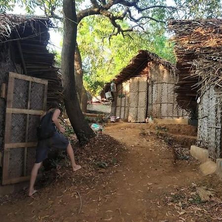 Bindhya Home Stay Gokarna Kudle Beach Exterior photo